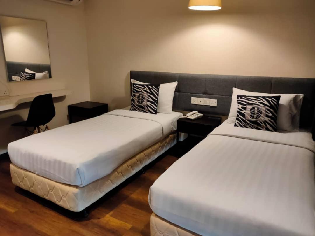 9 Square Hotel - Subang Subang Jaya Esterno foto