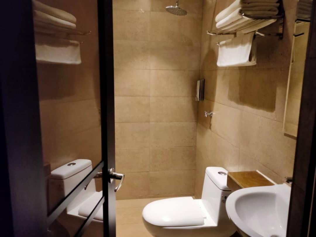 9 Square Hotel - Subang Subang Jaya Esterno foto